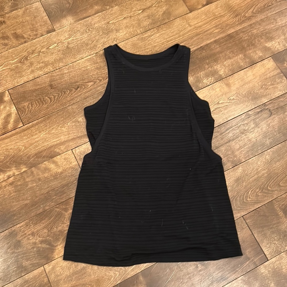 Lululemon size 4 black striped see through muscle tank with built in shell